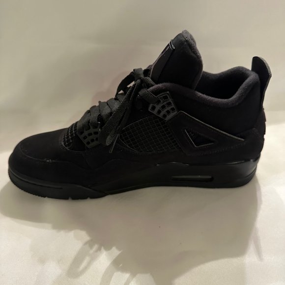 Air Jordan 4 Retro - Size 10-1/2 main image 9